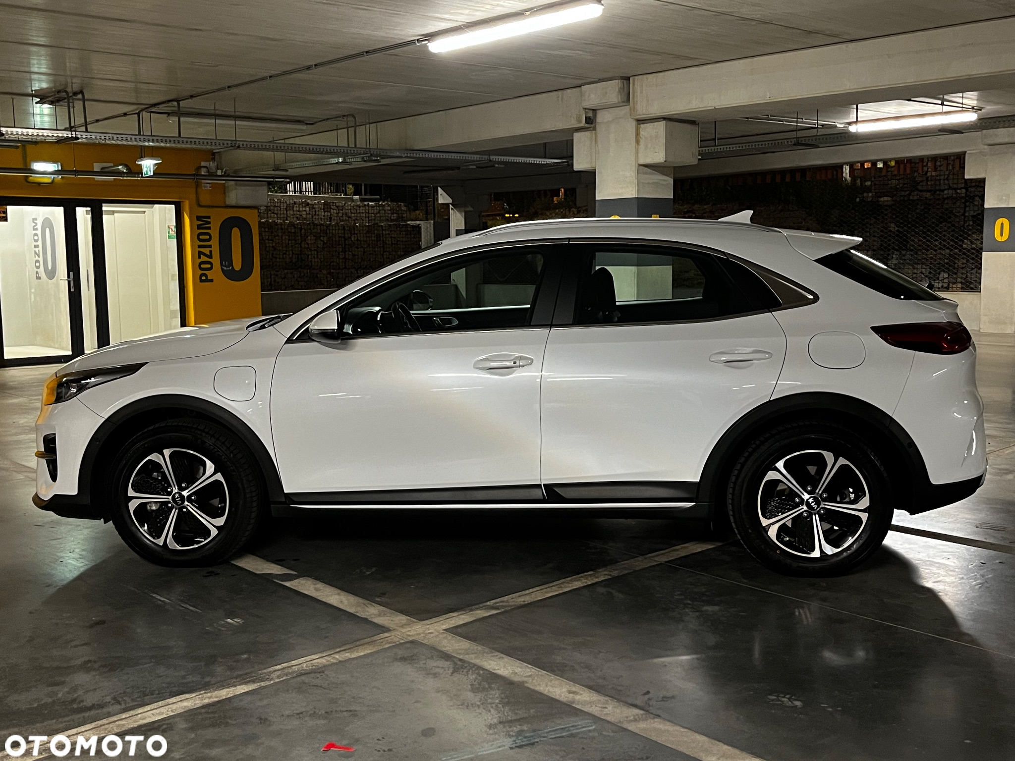 Kia XCeed 1.6 GDI DCT6 OPF Plug-in-Hybrid SPIRIT - 9