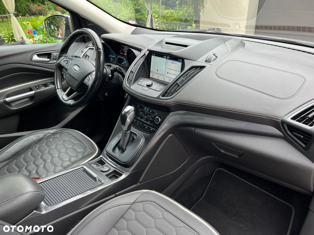 Ford Kuga 2.0 TDCi 4x4 Vignale - 19