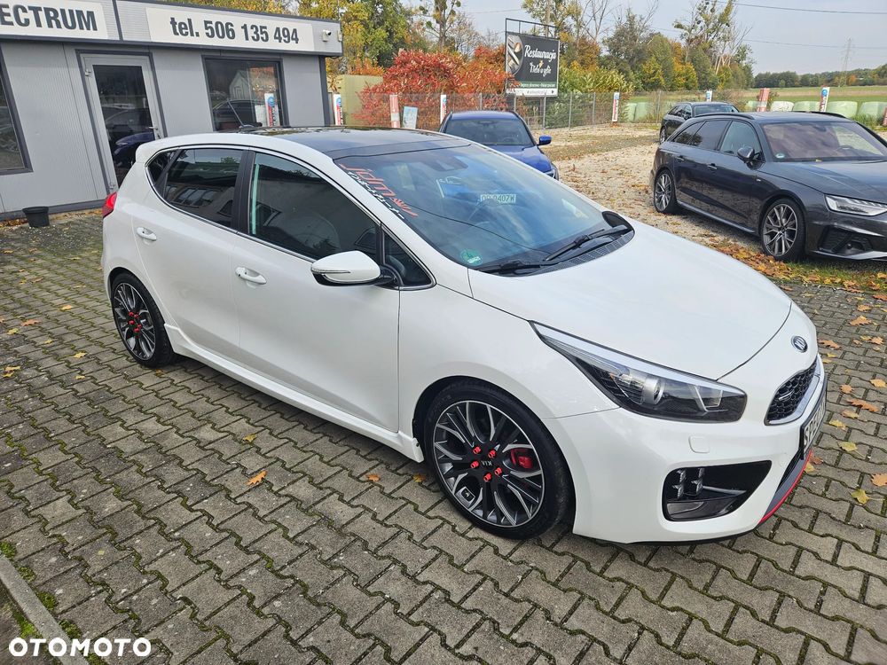 Kia Ceed 1.6 T-GDI GT-Challenge - 4