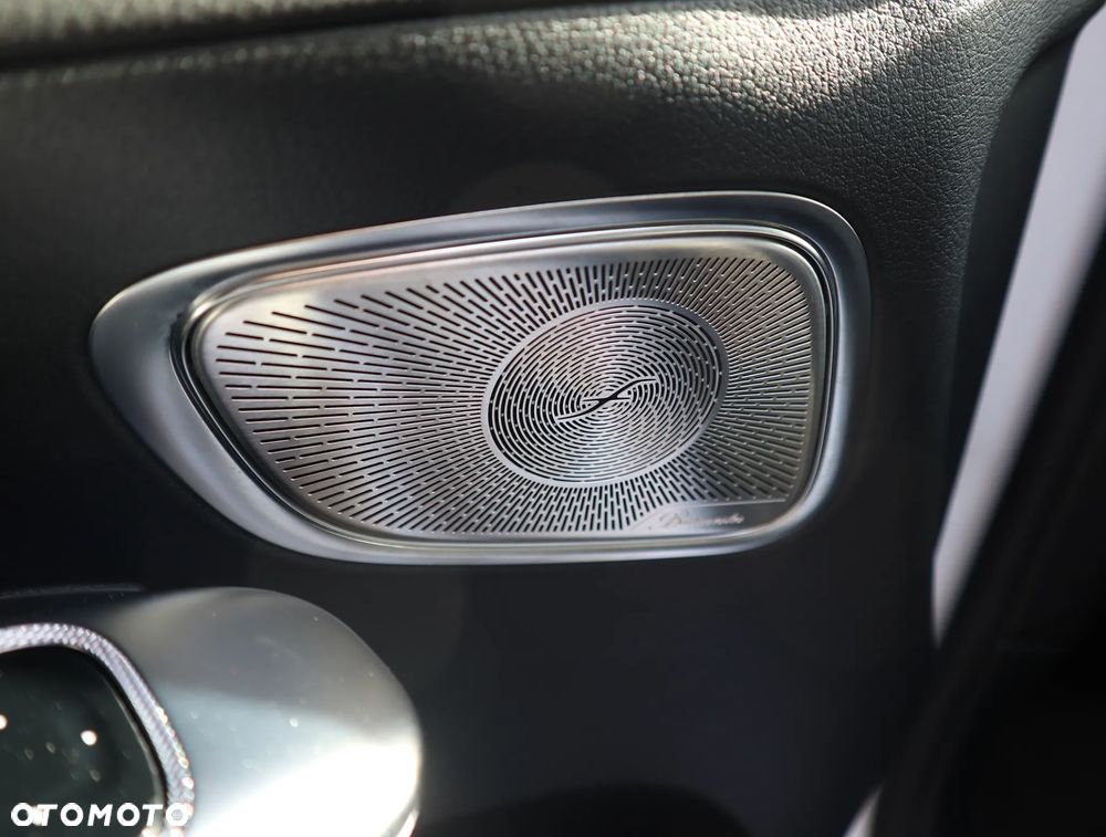 Mercedes-Benz GLC - 11