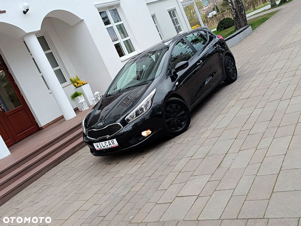 Kia Ceed 1.4 CVVT - 38