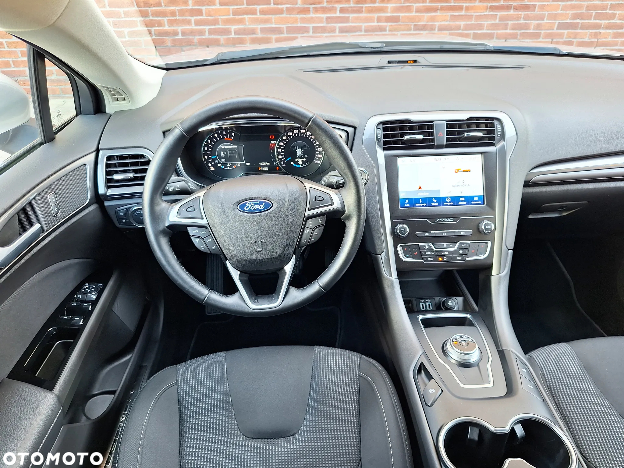 Ford Mondeo 2.0 EcoBlue Titanium - 27