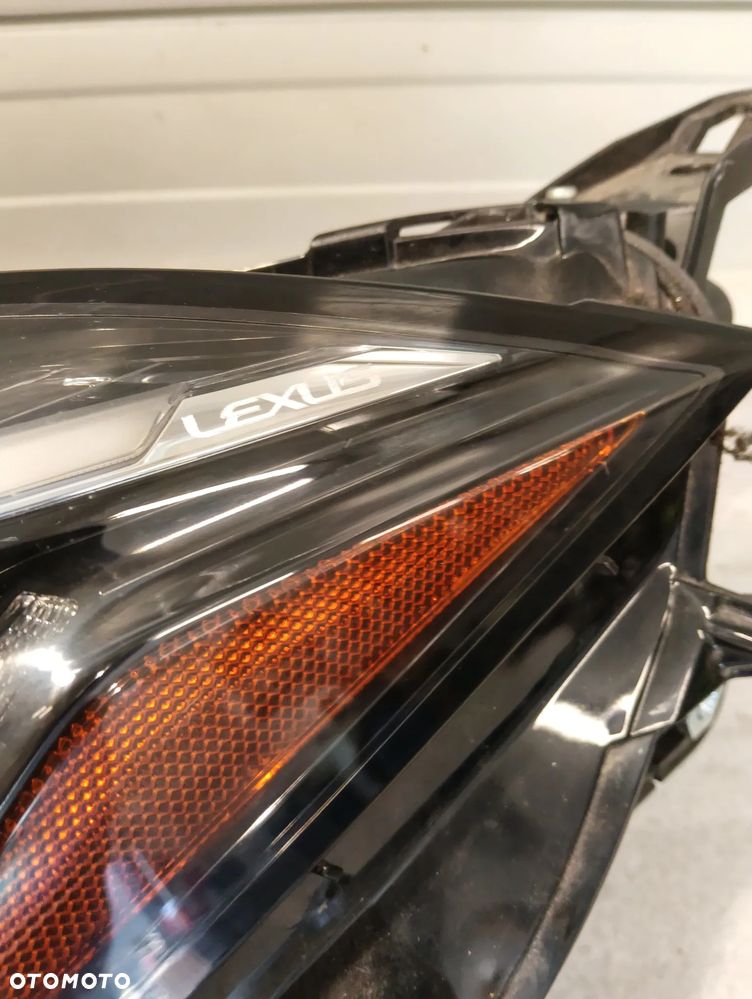 Lexus UX FULL LED KOMPLET LAMP PRZEDNICH - 7
