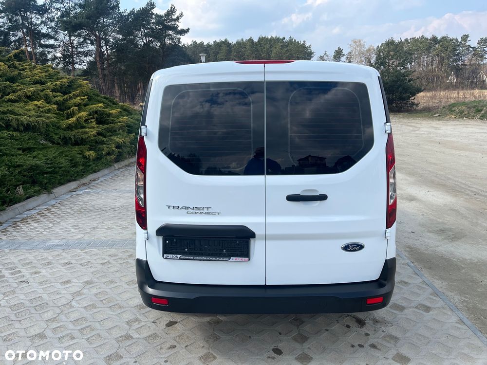 Ford Transit Connect - 9
