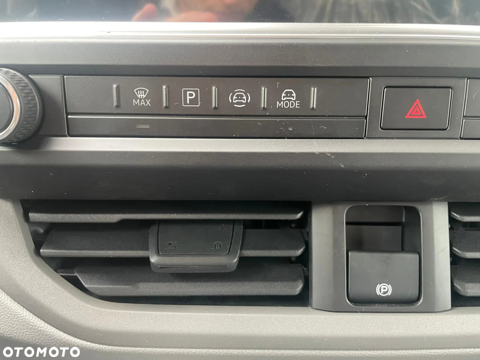 Volkswagen Transporter - 25