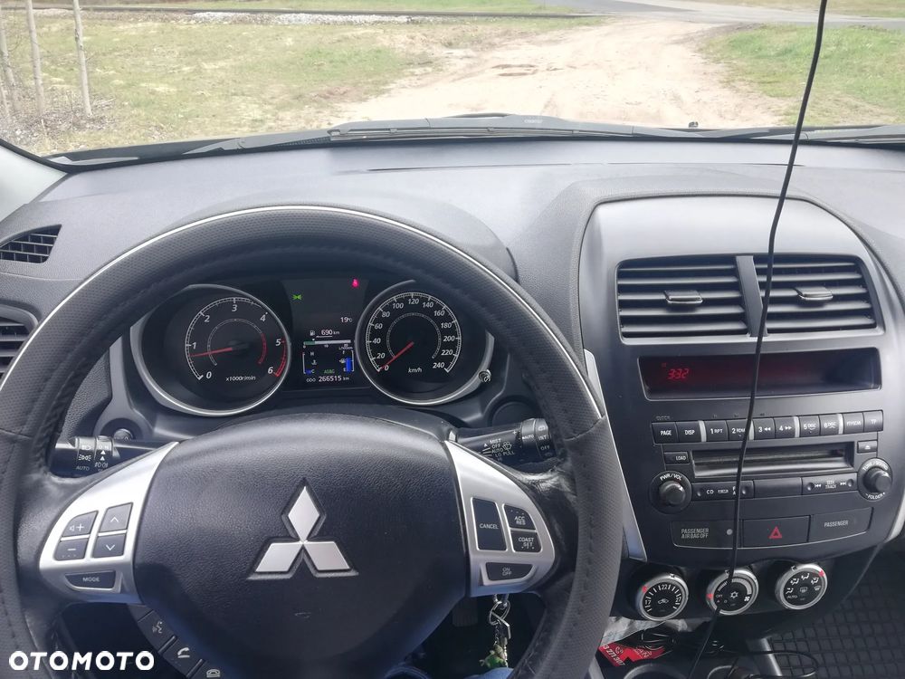 Mitsubishi ASX 1.8 DID Intense AS&G - 14