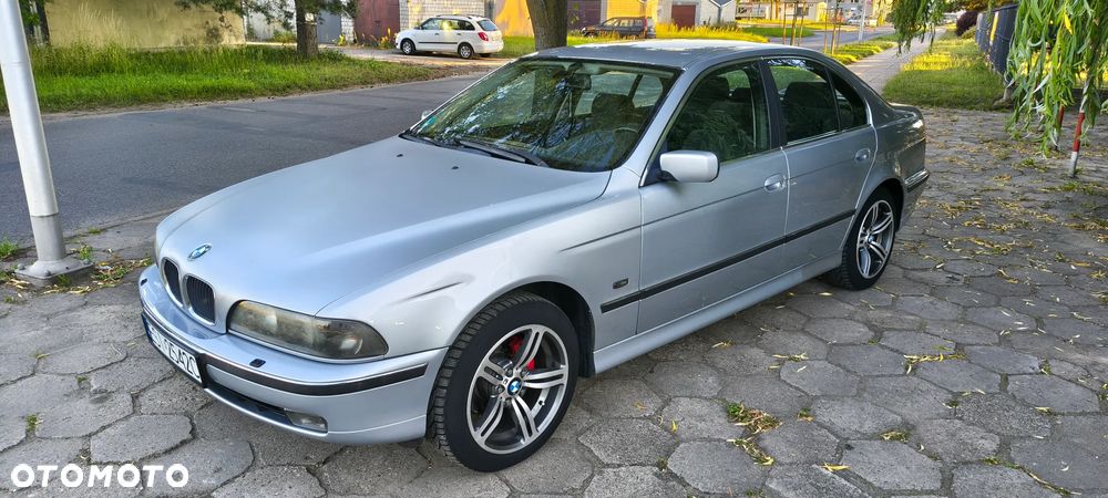 BMW Seria 5 - 25