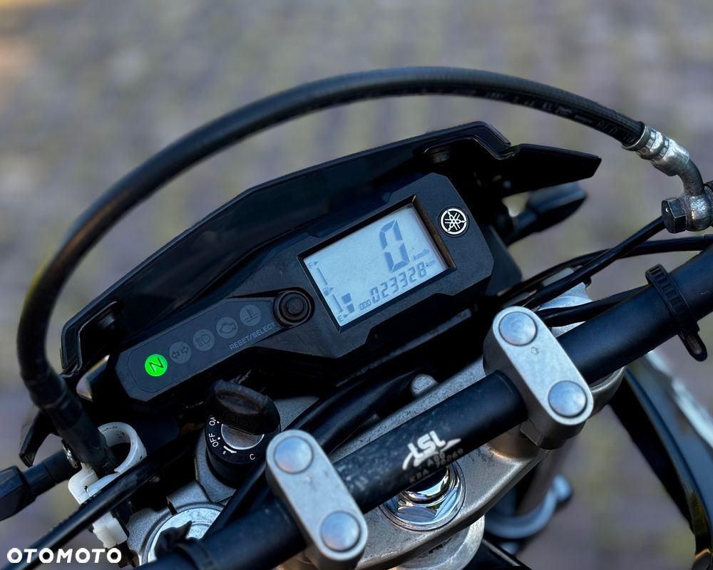 Yamaha WR - 10