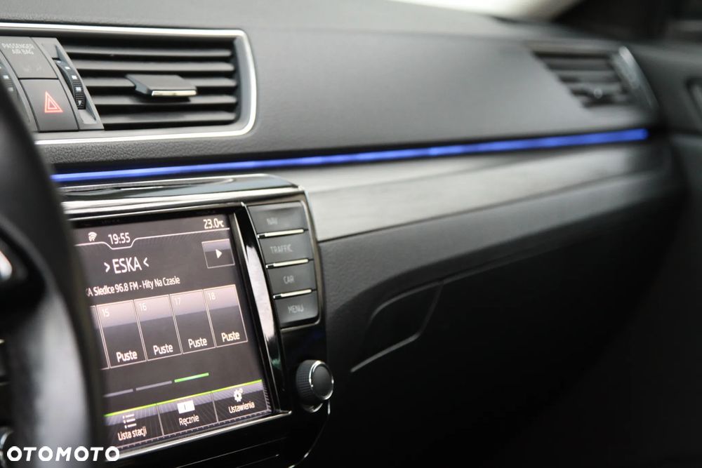 Skoda Superb Combi 1.4 TSI Ambition - 25