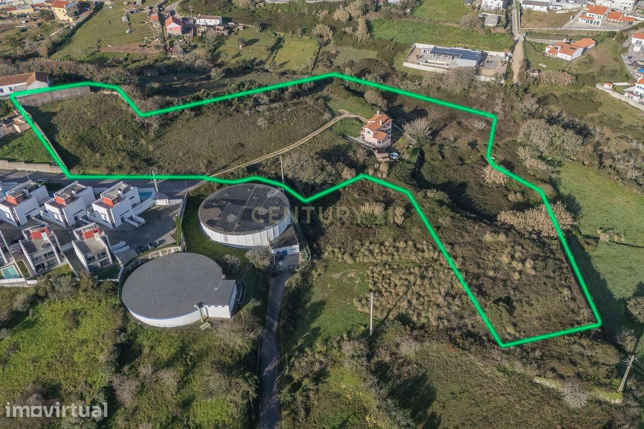 Terreno com excelente capacidade construtiva - Grande imagem: 2/9