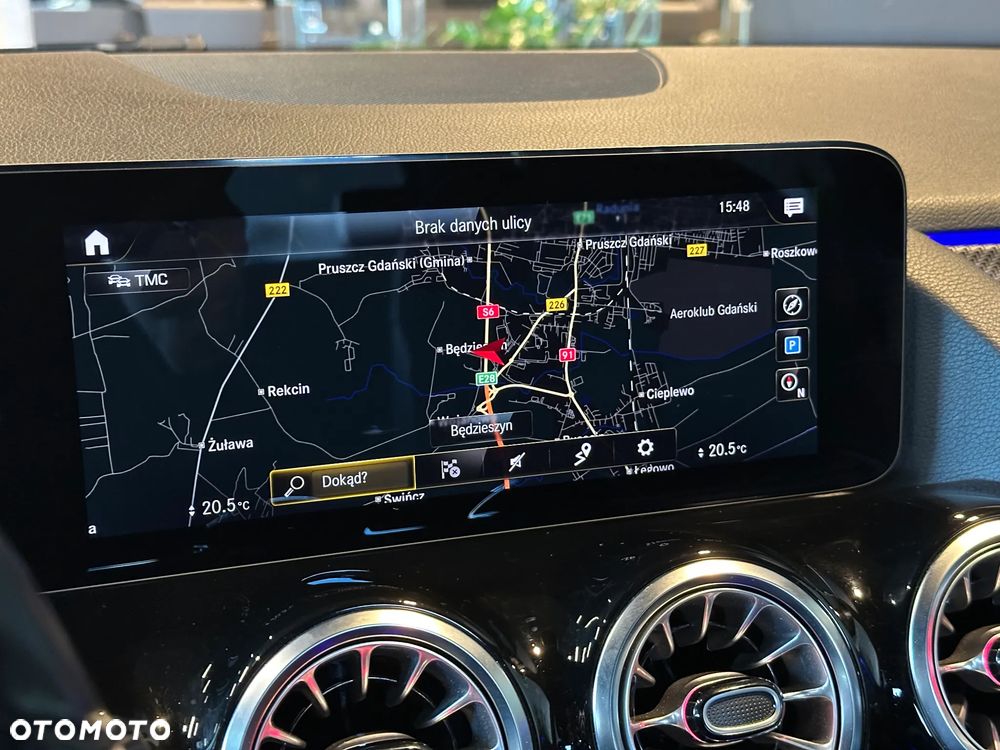 Mercedes-Benz GLA 200 AMG Line - 17