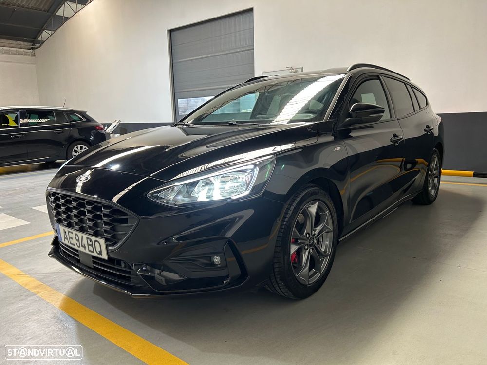 Ford Focus SW 1.0 EcoBoost MHEV ST-Line X - 4