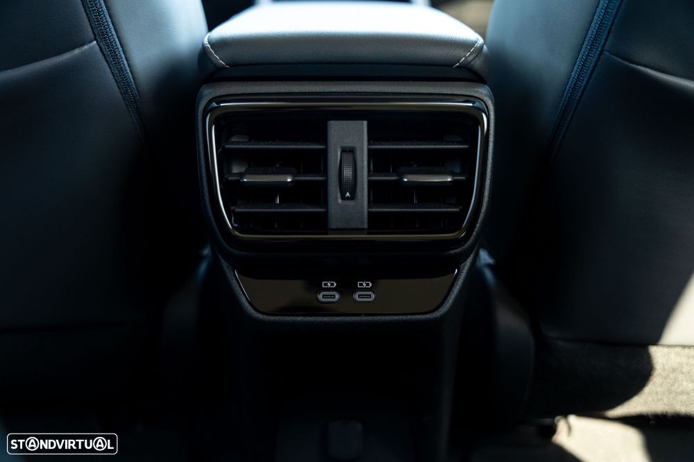 Lexus RZ 300e Premium - 27