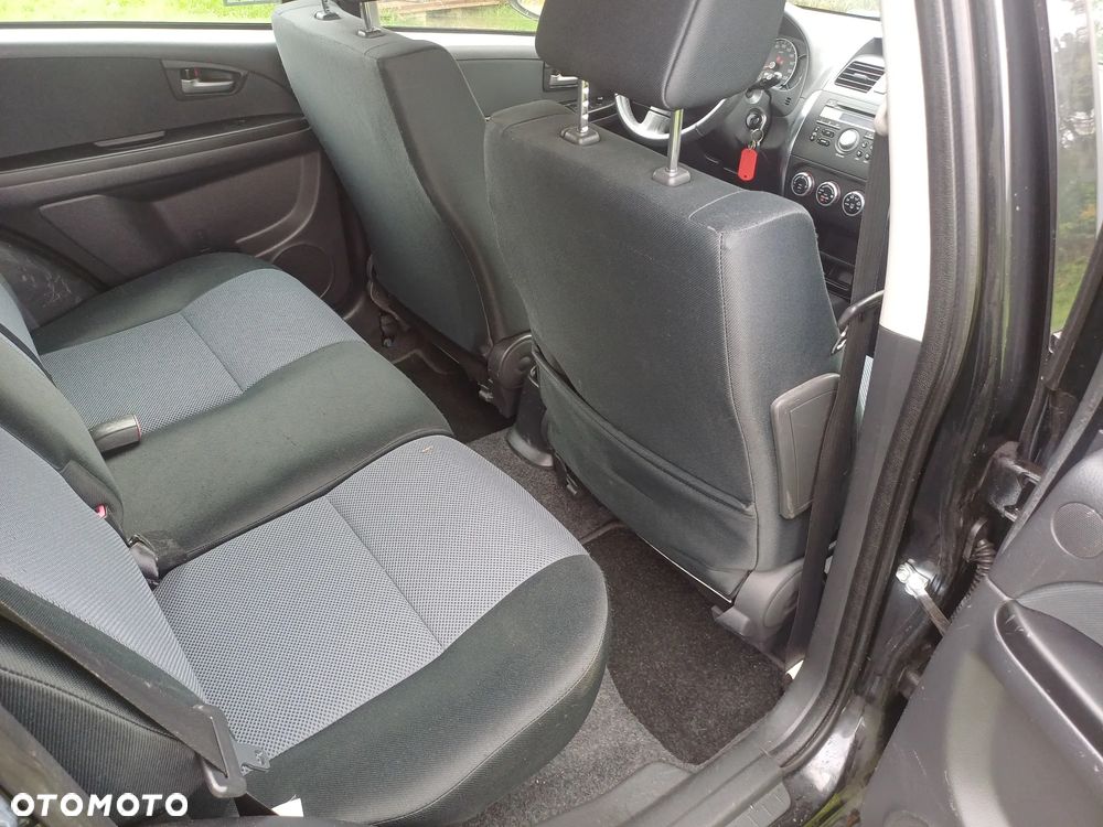 Fiat Sedici 1.6 16V 4x4 Luxury - 11