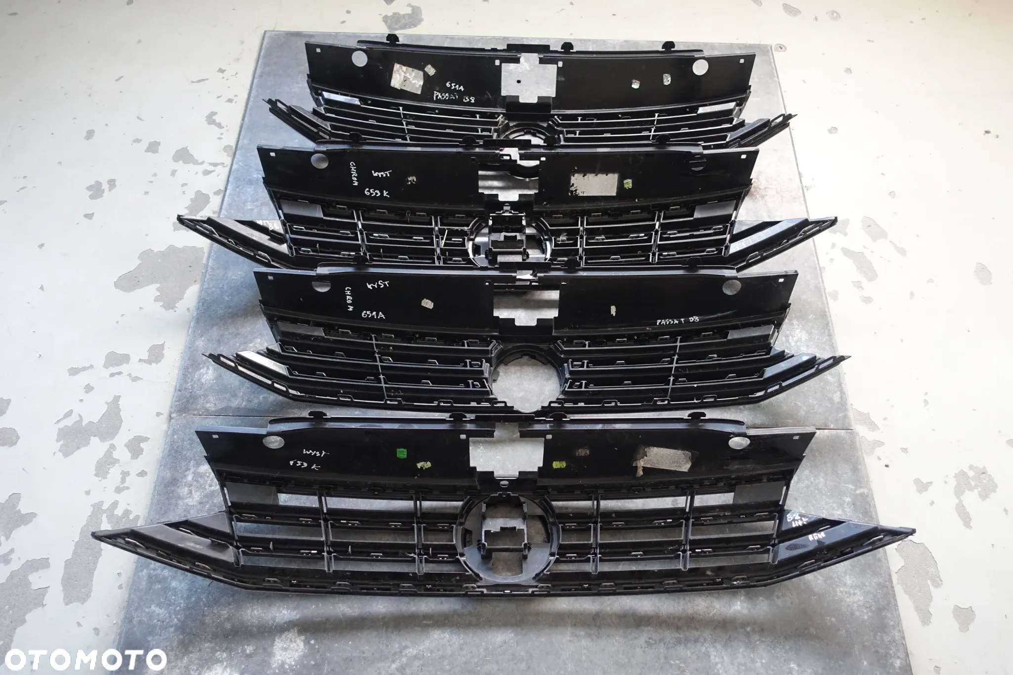 ATRAPA GRILL PASSAT B8 LIFT RADAR - 9