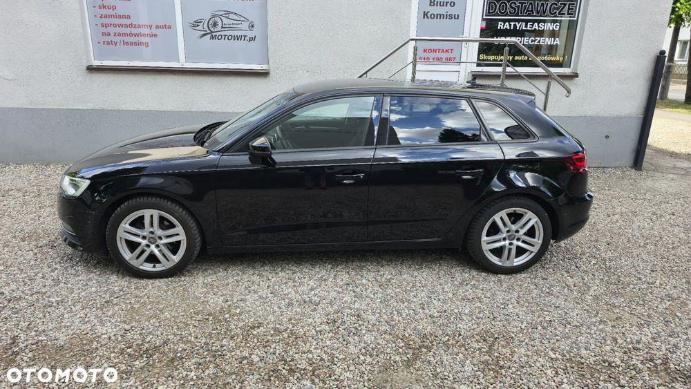 Audi A3 Sportback 2.0 TDI Ambiente - 3