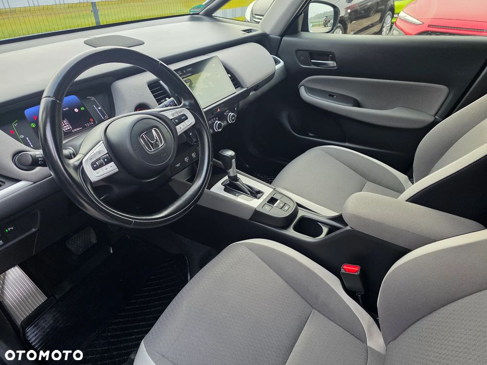 Honda Jazz 1.5 i-MMD Executive Crosstar - 12