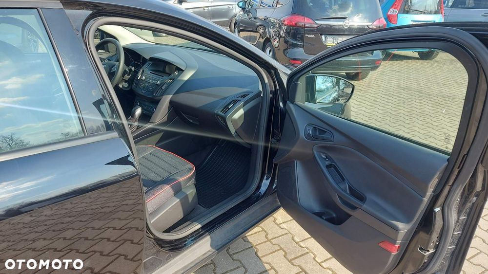 Ford Focus - 8