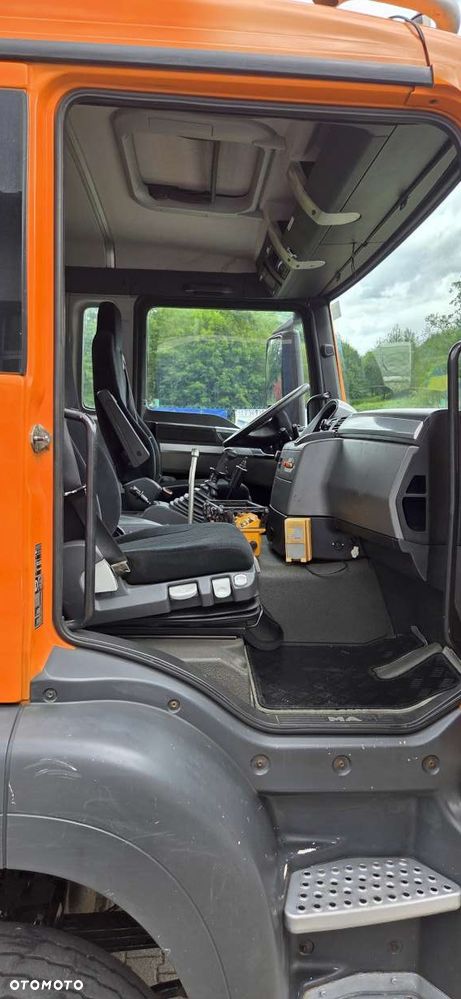 MAN TGS 18.320 4X4 - 17