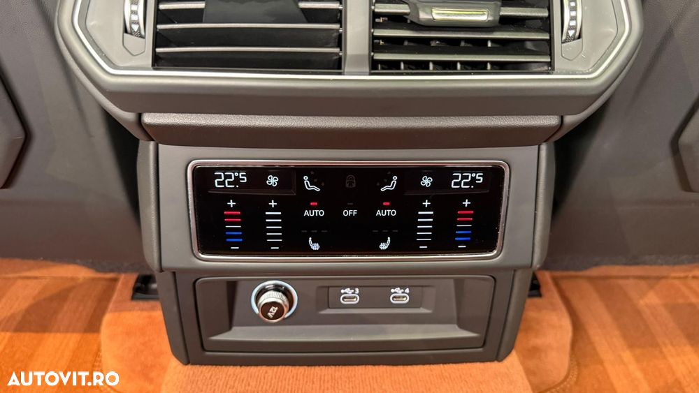 Lamborghini URUS - 24