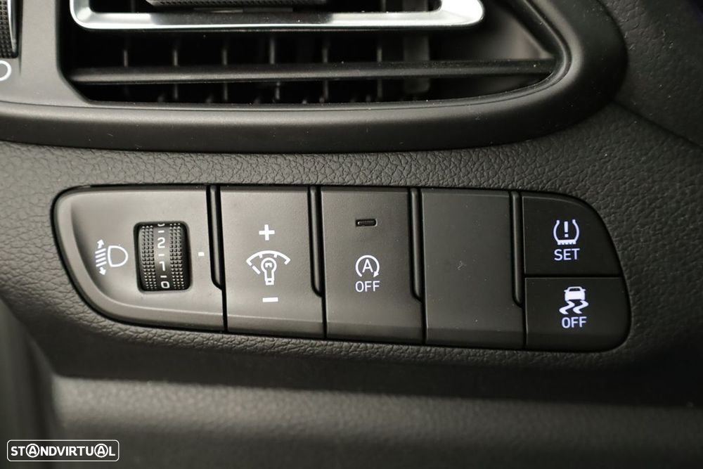 Hyundai i30 SW 1.0 T-GDi Style Plus - 19