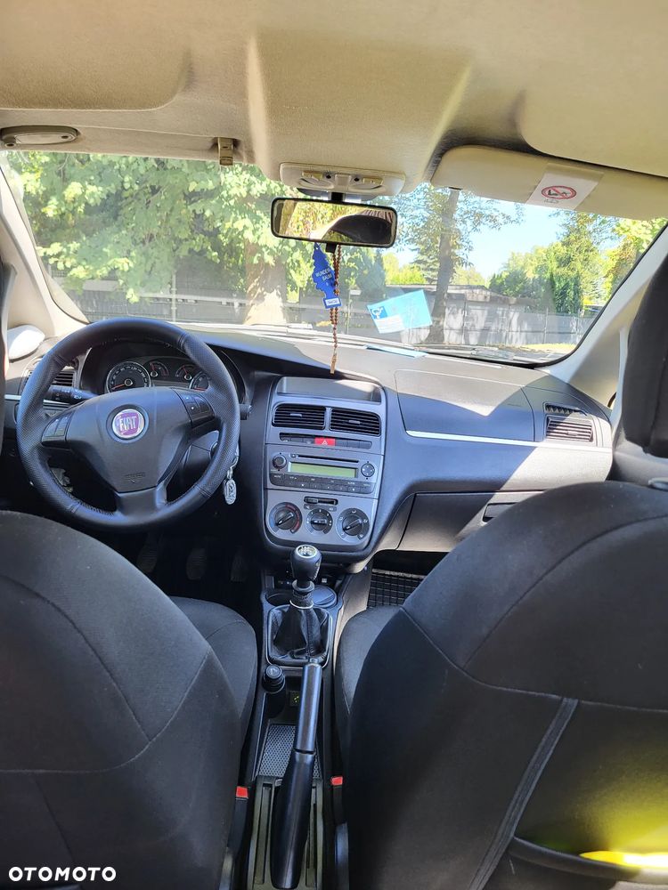 Fiat Linea 1.4 Dynamic - 7