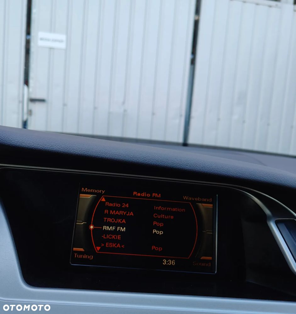 Audi A4 Avant 2.0 TDI - 8