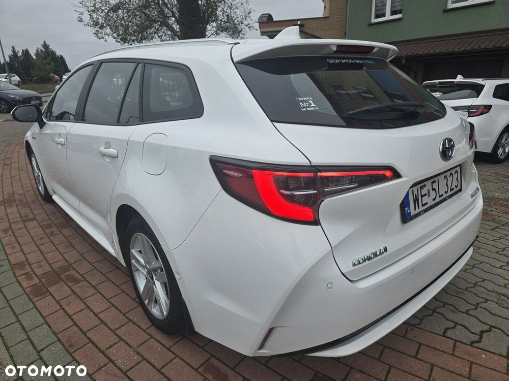 Toyota Corolla 1.8 Hybrid GPF Comfort - 3