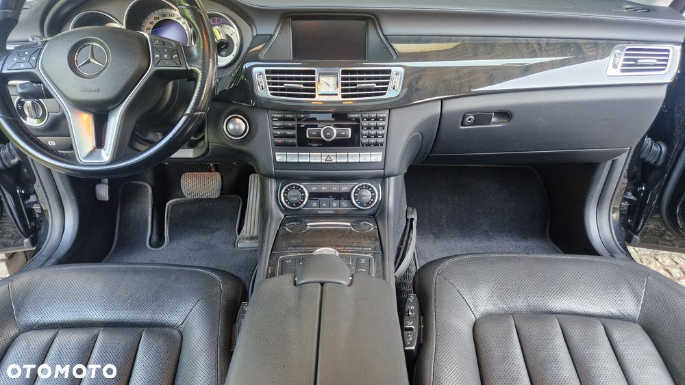 Mercedes-Benz CLS - 5