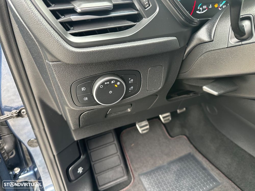 Ford Focus SW 1.5 TDCi EcoBlue ST-Line - 10