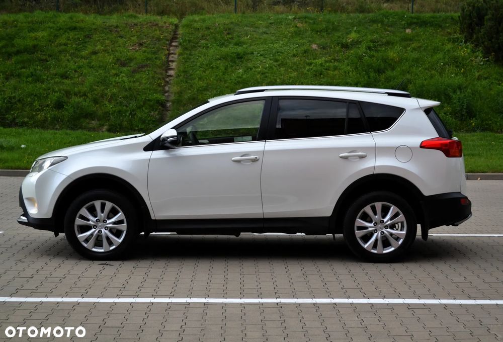 Toyota RAV4 2.0 Prestige MS - 24