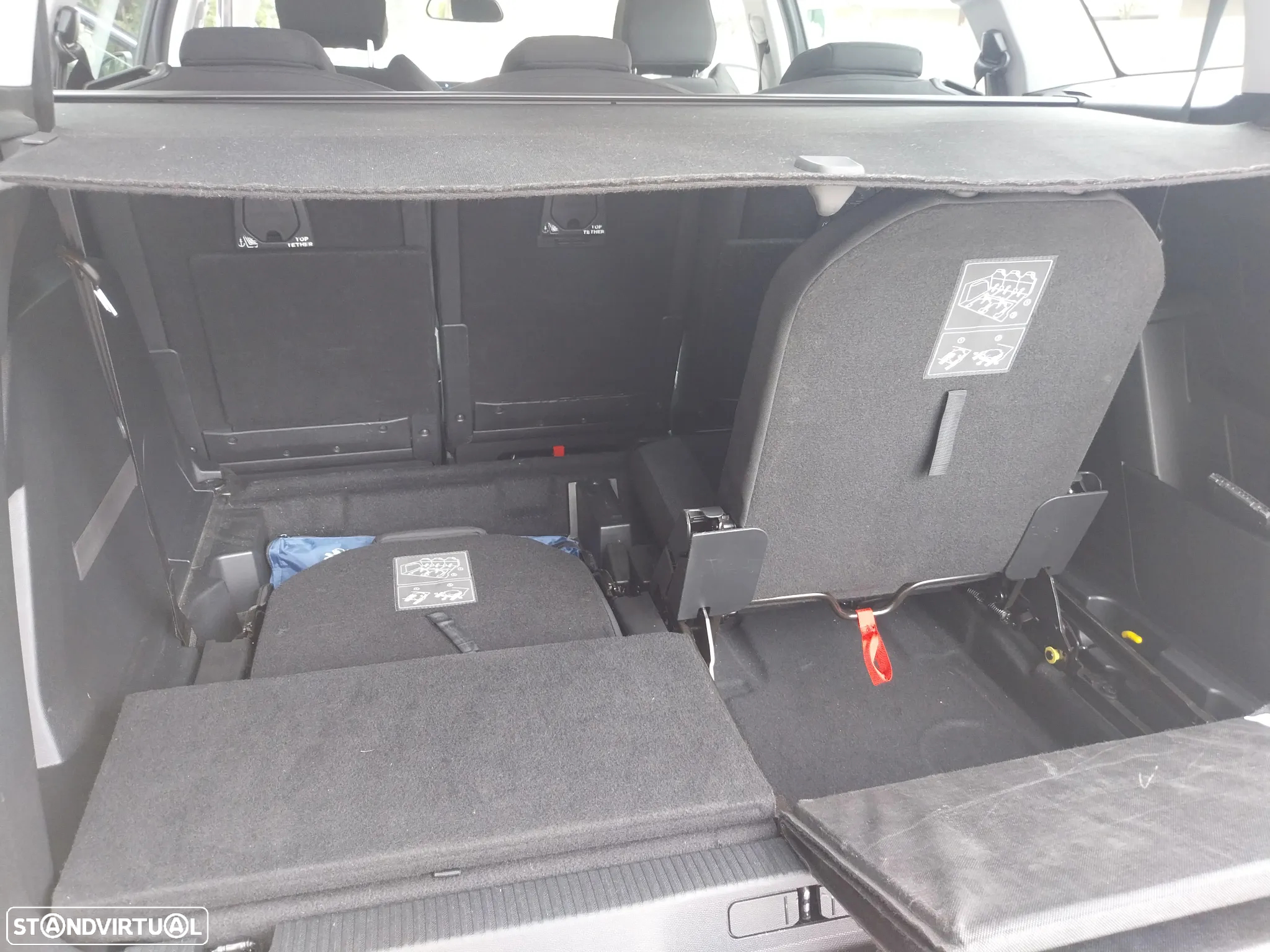Peugeot 5008 1.5 BlueHDi Active Pack EAT8 - 21