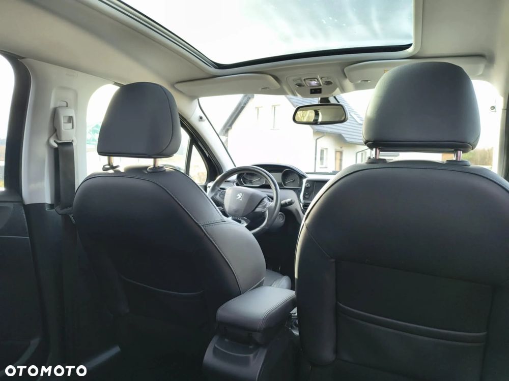 Peugeot 2008 1.2 Pure Tech GPF Crossway S&S - 9