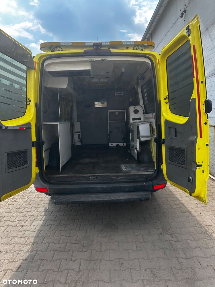 Mercedes-Benz Sprinter - 4