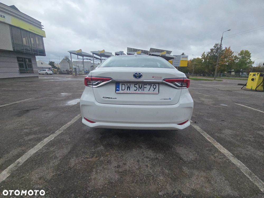 Toyota Corolla 1.8 Hybrid Comfort - 8