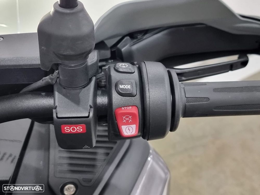 BMW R 1300 GS Adventure 1300GSA Triple Black - 11