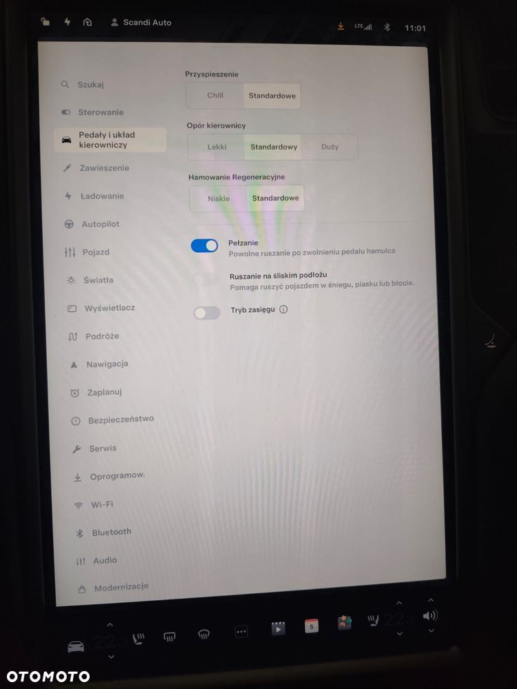 Tesla Model S - 21