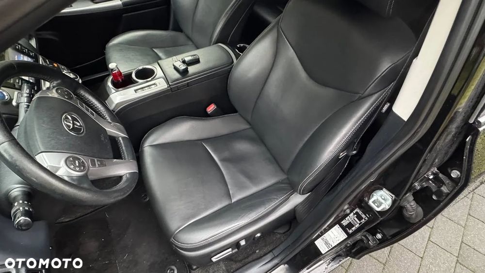 Toyota Prius+ Hybrid 135 Executive - 25