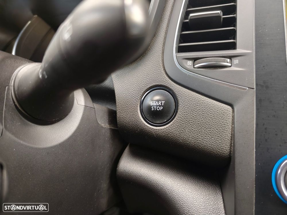 Renault Mégane Sport Tourer 1.3 TCe Limited - 30