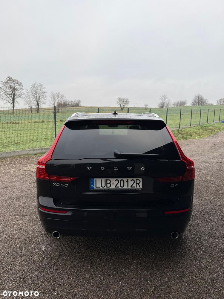 Volvo XC 60 D4 Momentum - 3