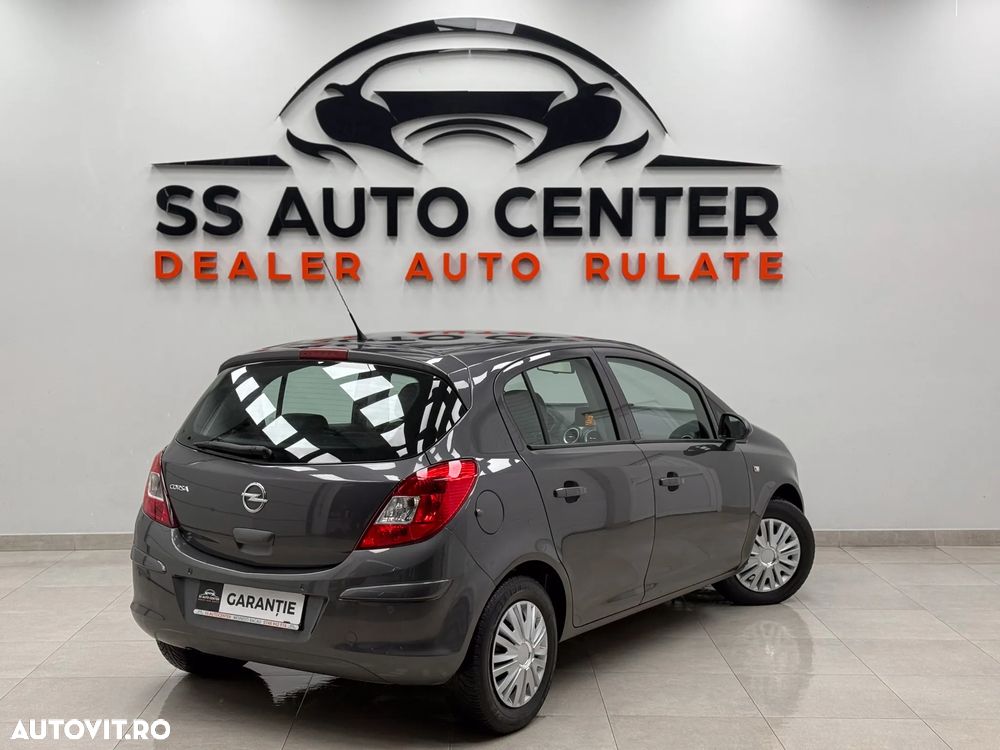 Opel Corsa 1.4 16V Innovation - 3