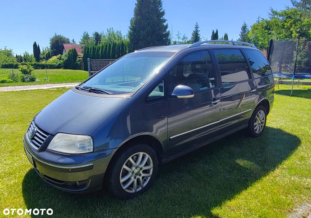 Volkswagen Sharan 1.8T Comfortline - 2