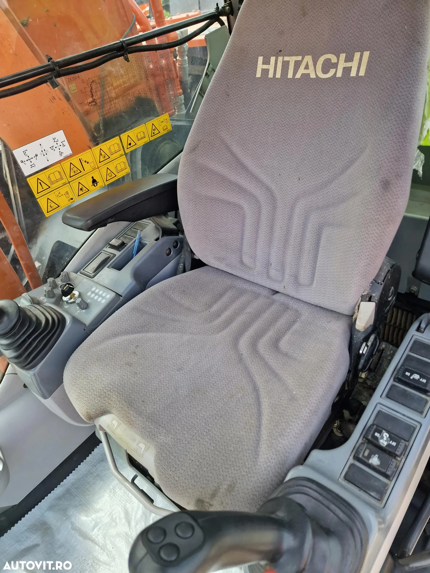 Hitachi ZX350LCN-6, 2020, 5.169h, cupa NOUA 2,2mc, Inst picon, Camera spate, Camere laterale, Lant 80% ok, Posibitate leasing 4 ani, Posibilitate inchiriere, PRET VANZARE PROMOTIONAL -126.900 EUR+Tva - 27