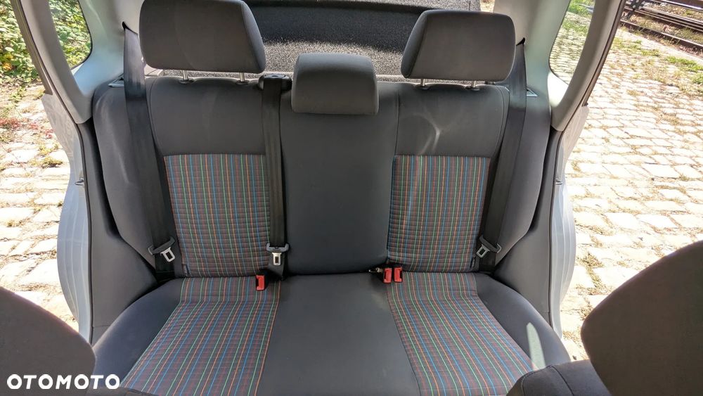 Volkswagen Polo 1.2 Basis - 26