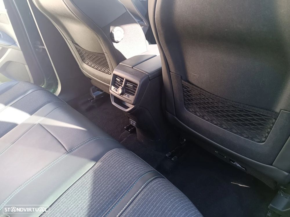 Peugeot 3008 1.6 Hybrid4 GT Line e-EAT8 - 10