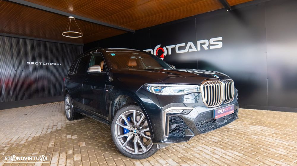 BMW X7 M50d - 1