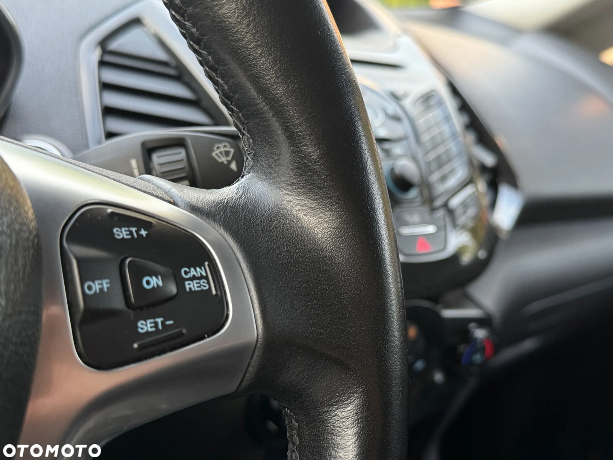 Ford EcoSport - 16
