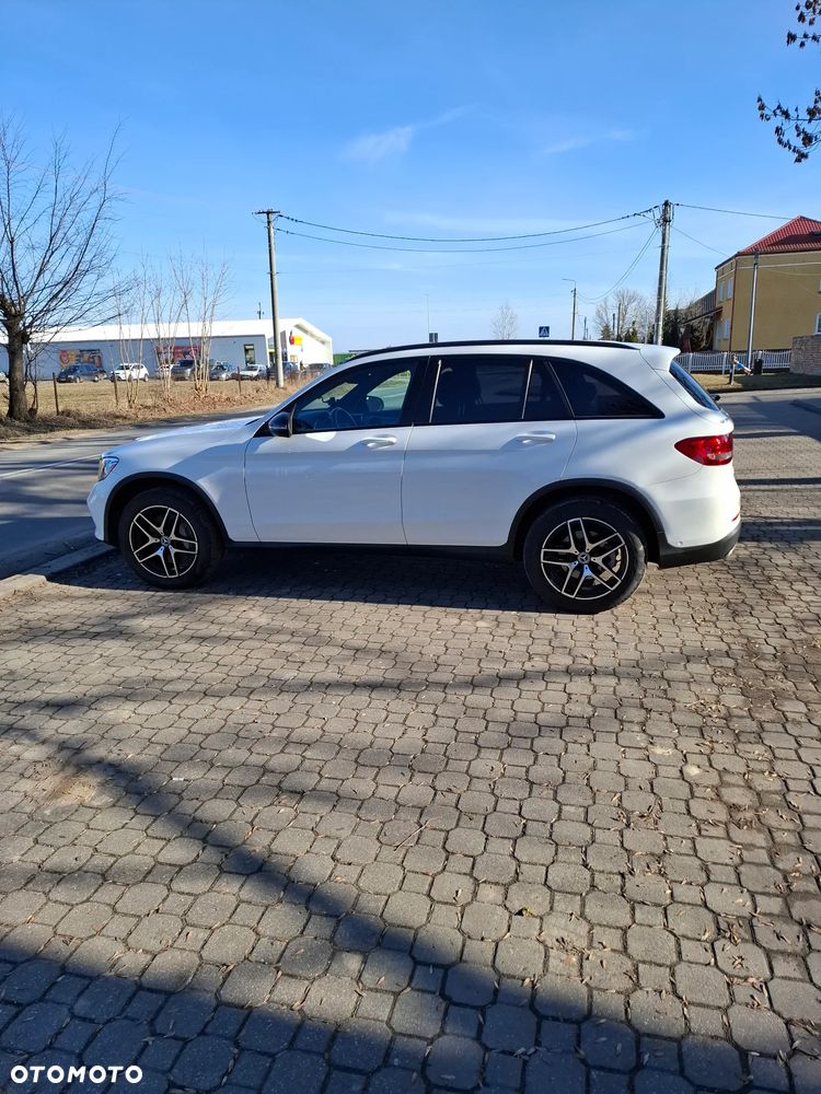 Mercedes-Benz GLC 300 4Matic 9G-TRONIC - 8