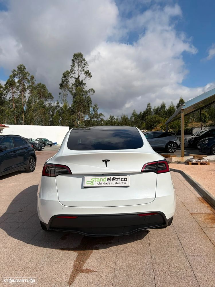 Tesla Model Y Standard - 4