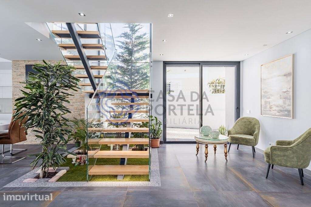 Fantástica Moradia T4 – Conforto, Elegância e Qualidade de Vida - Grande imagem: 5/45